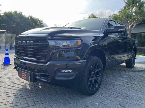 RAM 1500 3.0 HURRICANE 6 BITURBO GASOLINA LARAMIE NIGHT EDITION CD 4X4 AUTOMÁTICO RAM 1500 3.0 HURRICANE 6 BITURBO GASOLINA LARAMIE NIGHT EDITION CD 4X4 AUTOMÁTICO